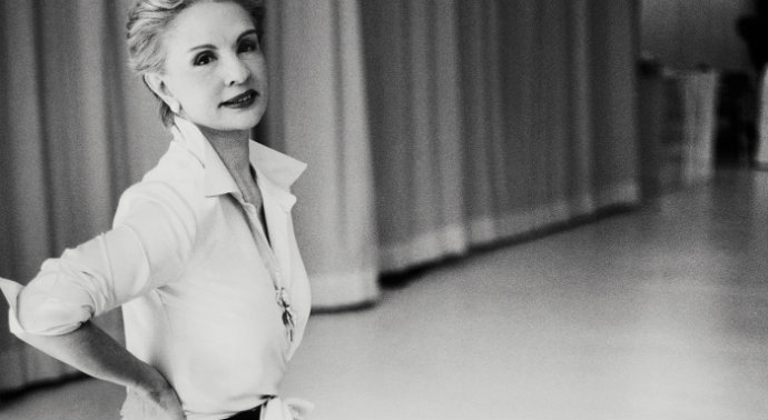 Carolina-Herrera-Biography-Fashion-Design-Weeks