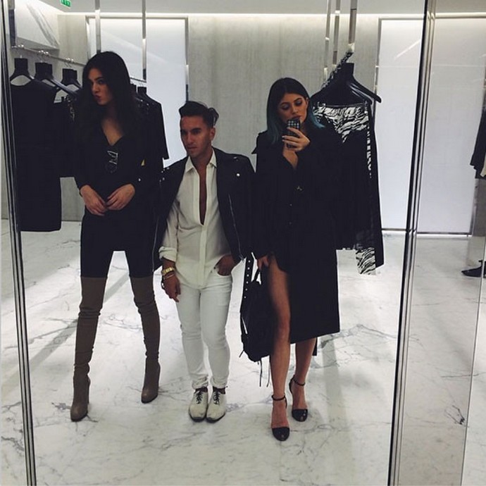 Kardashian-Instagram-from-Paris-Kendall-Jenner-and-Kylie-Jenner-Fashion-Design-Weeks