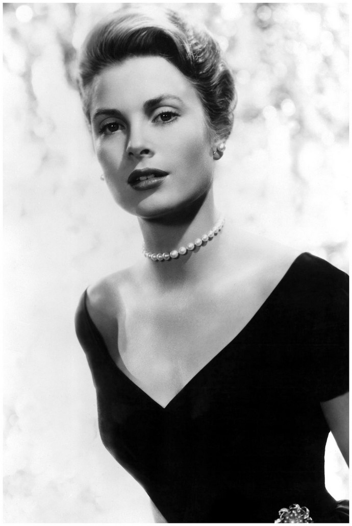 Most-Famous-Style-Icons-of-All-Time-Grace-Kelly-Fashion-Design-Weeks