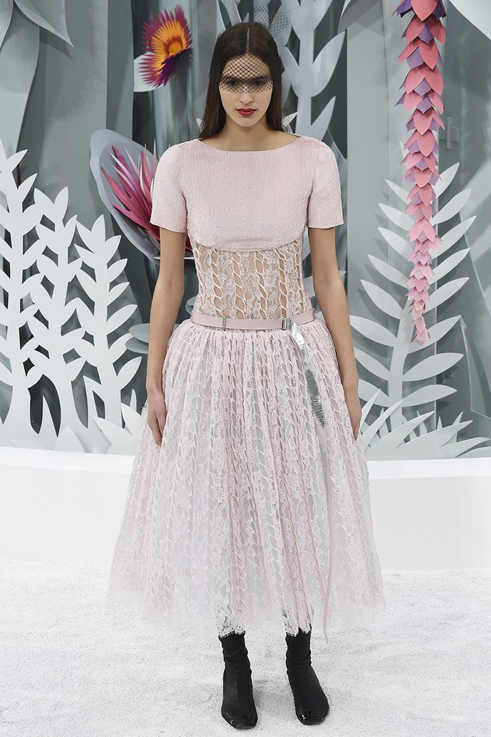Fashion-Design-Weeks-Chanel-Spring-2015-Haute-Couture