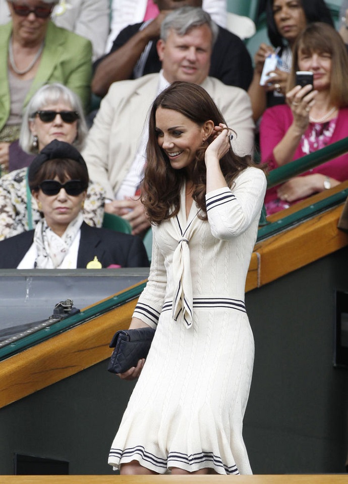 Be Inspired By The Duchess Of Cambridge's Wimbledon Style ➤ To see more news about fashion visit us at www.fashiondesignweeks.com #fashiontrends #fashiontips #celebritystyle #elisabethmoments #fashiondesigners @fashiondesignweeks @elisabethmoments