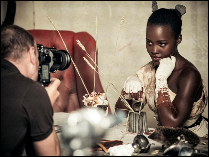 Fashion Photography - What To Expect From 2018 Pirelli Calendar ➤ To see more news about fashion visit us at www.fashiondesignweeks.com #fashiontrends #fashiontips #celebritystyle #elisabethmoments #fashiondesigners @fashiondesignweeks @elisabethmoments