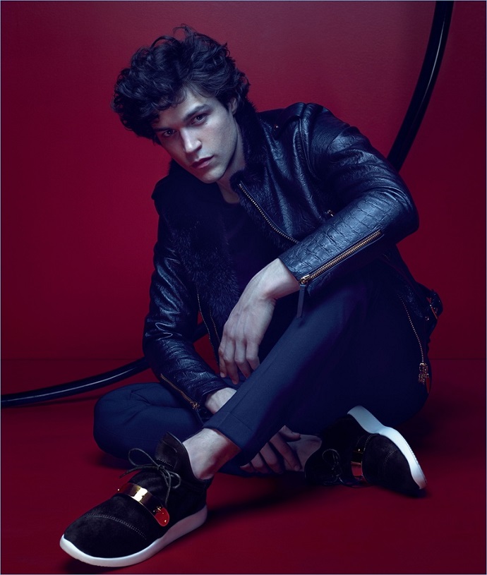 Meet Giuseppe Zanotti Autumn Winter 2017 Campaign With Bella Hadid ➤ To see more news about fashion visit us at www.fashiondesignweeks.com #fashiontrends #fashiontips #celebritystyle #elisabethmoments #fashiondesigners @fashiondesignweeks @elisabethmoments