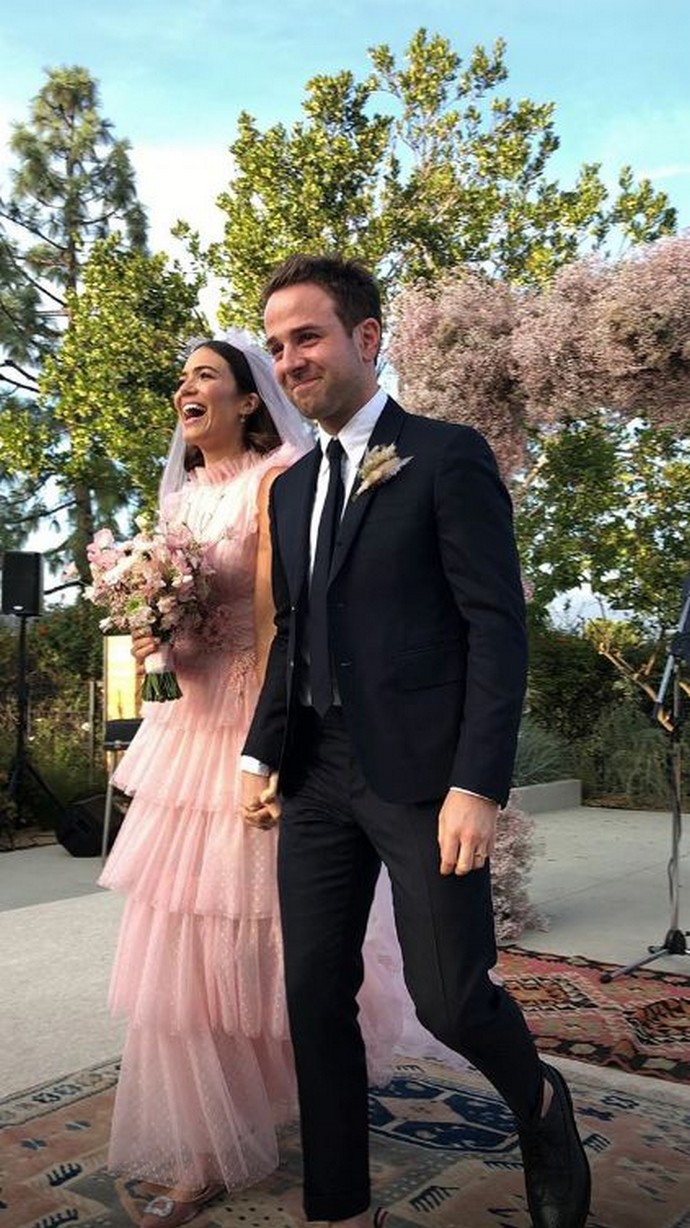 7 Celebrity Weddings Whose Dress Wasn't White (At All)